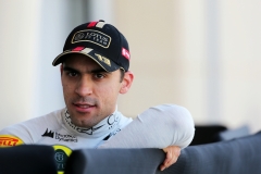 F1