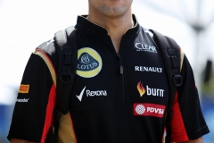 F1