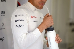 F1